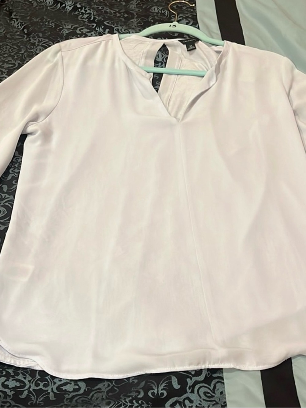 Ann Taylor dress blouse, size medium, very nice